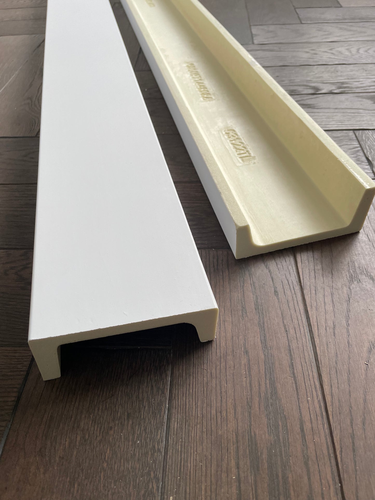 C3122TL Curtain Profile