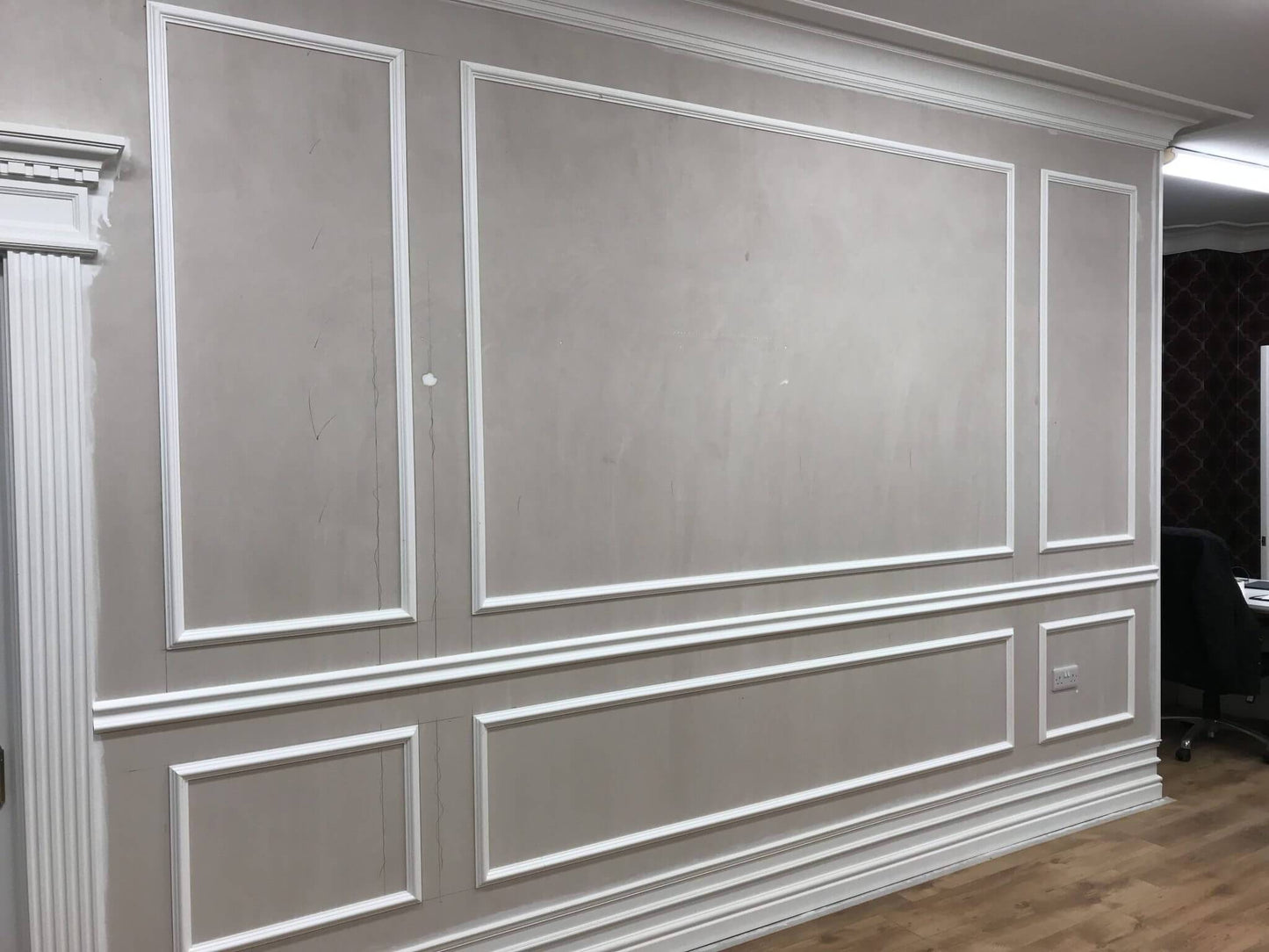 Tulip - Dado Rail, in use on a grey wall