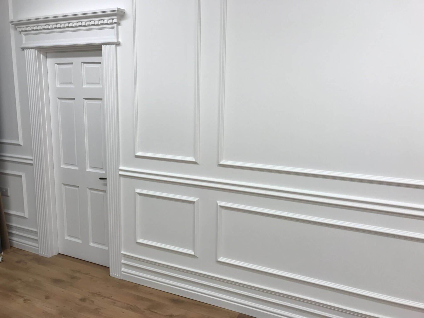 Tulip - Dado Rail, in use on wall