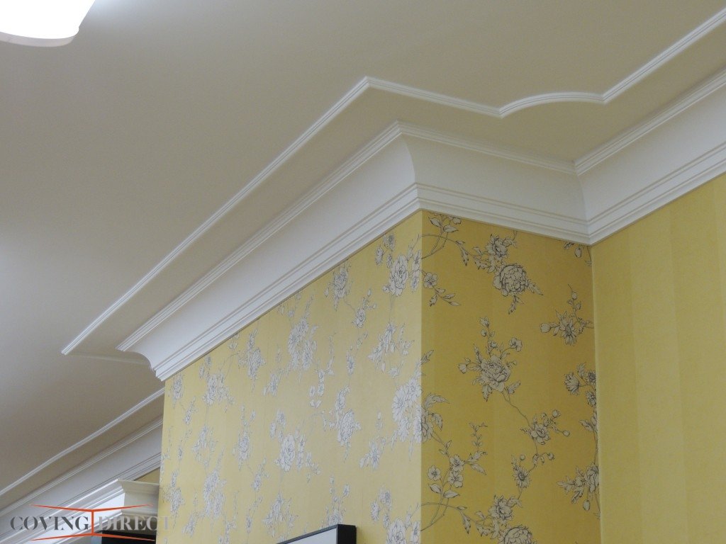 Dante and Dante 'Curved Corner' - Dado Rails installed in a room