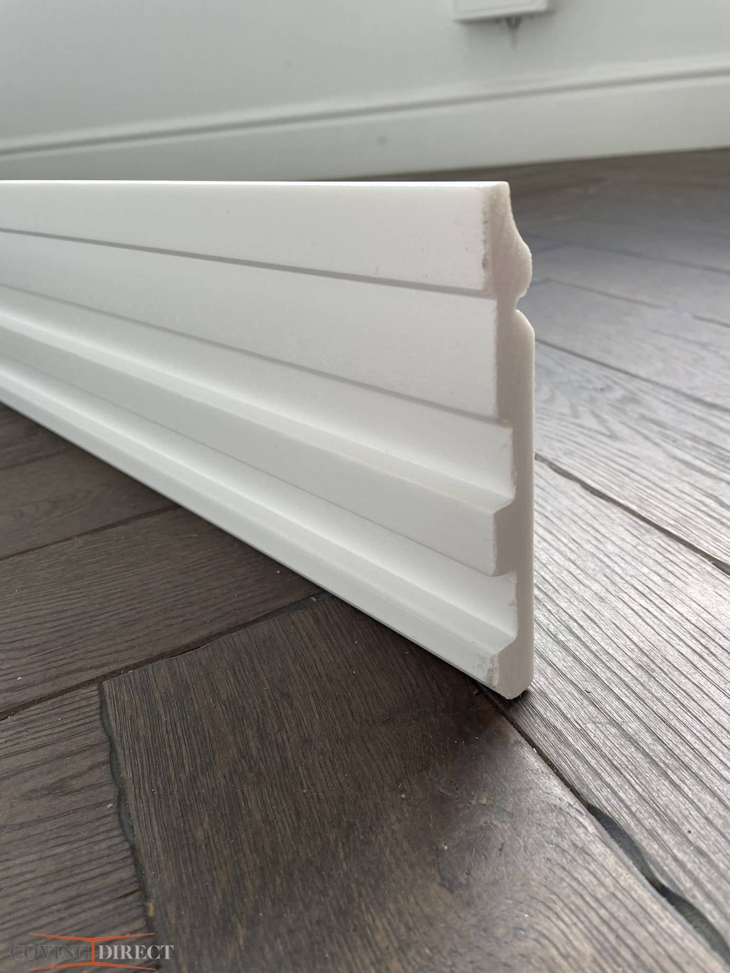 MD360P - Skirting Board on a floor